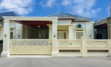 Dijual Rumah Classic Mewah di Pango Raya Dekat Jembatan Pango - Hunian Cantik di Lokasi Elit!