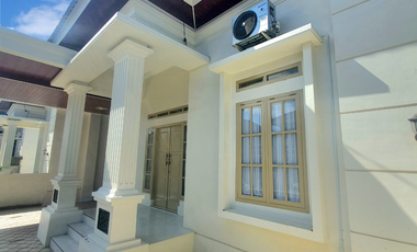 Dijual Rumah Classic Mewah di Pango Raya Dekat Jembatan Pango - Hunian Cantik di Lokasi Elit!