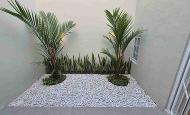 Rumah terawat di pondok indah jakarta selatan