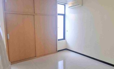 Disewakan Termurah Rumah 2 lantai bersih terawat dekat Gwalk Citraland