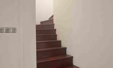 Disewakan Termurah Rumah 2 lantai bersih terawat dekat Gwalk Citraland