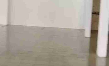 Dijual Atau Disewakan Cepat Ex Showroom Siap Pakai di Pinggir Jl Raya Cimone Tangerang