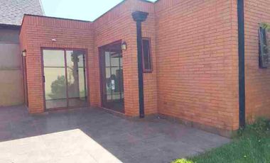 SE VENDE AMPLIA CASA EN VALLE LAS MONJAS , LOMAS DE SAN ANDRES