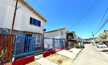 SE VENDE CASA EN PLACILLA- VALPARAÍSO 2D-1B 85 Millones