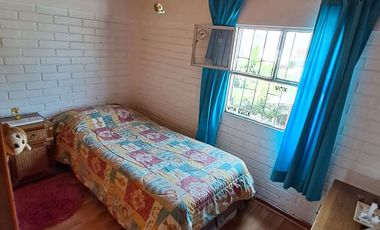 LA FLORIDA, COMODA CASA REMODELADA MUY BIEN CUIDADA.