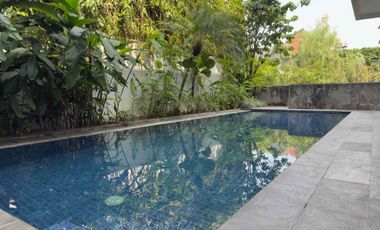 Sewa Rumah Cluster Mewah Kemang LB 928m2 +Swimming Pool