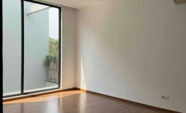 Sewa Rumah Cluster Mewah Kemang LB 928m2 +Swimming Pool