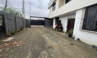 CASA EN VENTA EN PASO LATERAL DE LA CIUDAD DE PORTOVIEJO