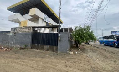 CASA EN VENTA EN PASO LATERAL DE LA CIUDAD DE PORTOVIEJO