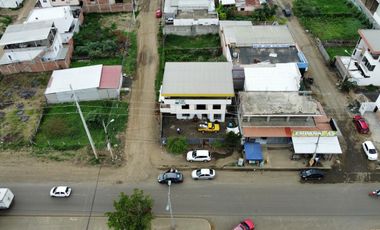 CASA EN VENTA EN PASO LATERAL DE LA CIUDAD DE PORTOVIEJO