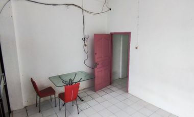 Disewakan Rumah di Jelambar Barat Dekat Sekolah Mutiara Bangsa 3 Jelambar Ada 3 Kamar Tidur Harga Termurah