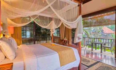 Villa Freehold Dengan 5 Kamar di Payogan Ubud