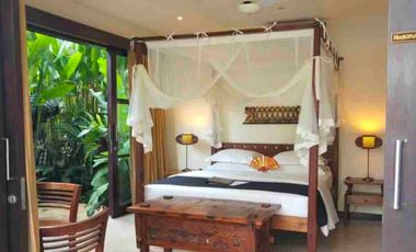 Villa Freehold Dengan 5 Kamar di Payogan Ubud