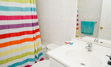 SE VENDE DEPTO EN EDIFICIO ALTO DEL PARQUE.