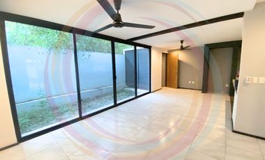 Villa de 2 recámaras, privada con alberca. Zona Univ. Modelo