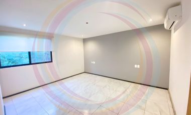 Villa de 2 recámaras, privada con alberca. Zona Univ. Modelo