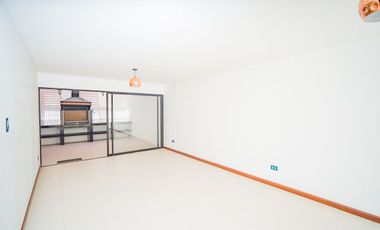 SE VENDE CASA EN CONDOMINIO GANDHI.