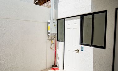 SE VENDE CASA EN CONDOMINIO GANDHI.