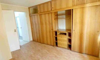 SE VENDE CASA EN CASABLANCA AVENIDA  PRINCIPAL
