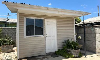 SE VENDE CASA EN CASABLANCA AVENIDA  PRINCIPAL