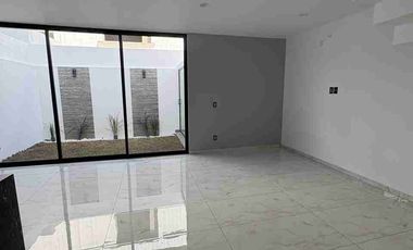 ESTRENA ESTA HERMOSA CASA CON ROOF GARDEN