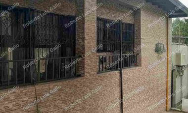 Vendo casa 1er. piso con aire en san luis Beltrán Manrique Oriental
