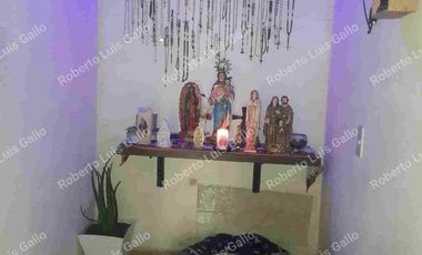 Vendo casa 1er. piso con aire en san luis Beltrán Manrique Oriental