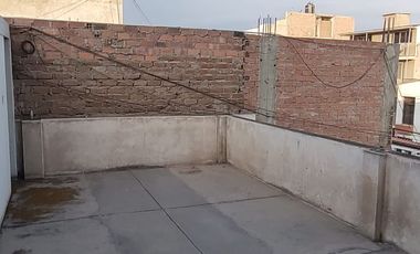 Vendo casa por remodelar en Cecado limite con Pueblo Libre