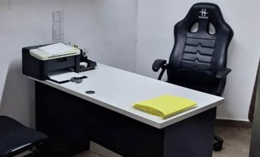 OFICINA AEN RENTA CON TRES PRIVADOS Y AREA COMUN