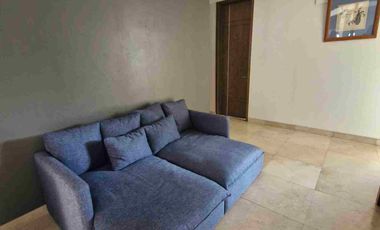 Amplio y discreto departamento en venta en el Country Club