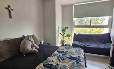 Amplio y discreto departamento en venta en el Country Club