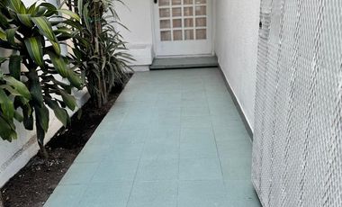 Magnifico departamento en PB tipo duplex, como una casita independiente