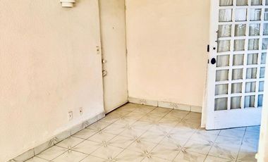 Magnifico departamento en PB tipo duplex, como una casita independiente
