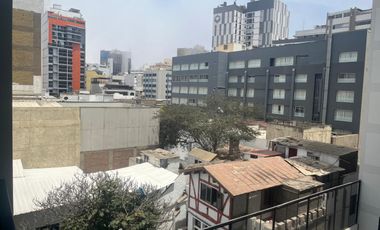 BONITO DPTO DE ESTRENO EN VENTA EN MIRAFLORES