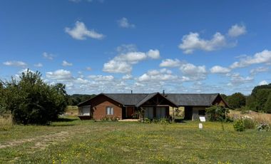ARRIENDO CASA AMOBLADA CAMINO PUYEHUE