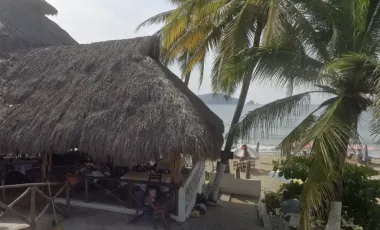 HOTEL EN REMATE EN GÓMEZ FARÍAS 1-A, CENTRO, MELAUQE, CIHUATLÁN , JALISCO