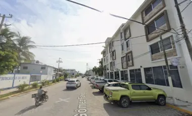 HOTEL EN REMATE EN GÓMEZ FARÍAS 1-A, CENTRO, MELAUQE, CIHUATLÁN , JALISCO