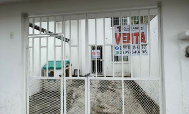 CASA EN VENTA EN LOMAS DE RIO MEDIO