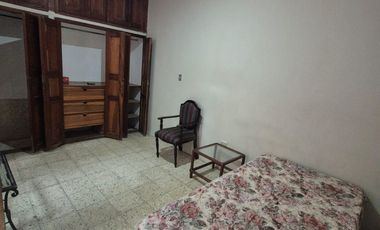 Habitación Semi-Amoblada en Alquiler en la Alborada, Planta Baja, Parqueo, Incluye Servicios, Norte de Guayaquil