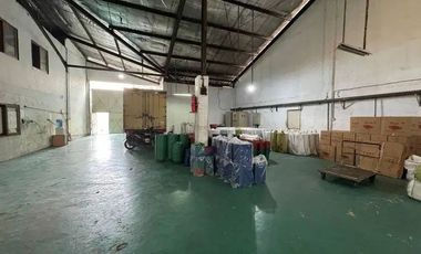 Warehouse near Soetta Airport, 1933 m² land, full permits, 2 floors, Rp 13B nego
