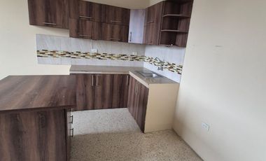 Departamento en Alquiler en Lomas de Urdesa, 2 Habitaciones, 1 Baño y medio, Norte de Guayaquil.