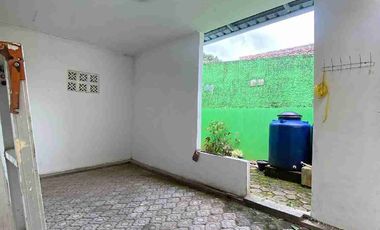 RUMAH DI KOPENG DEKAT STUKPA