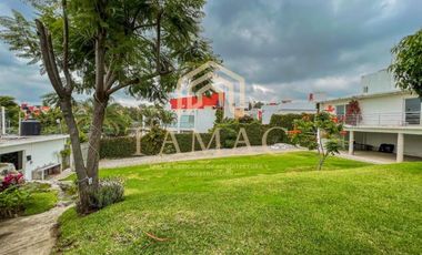 SE RENTA CASA SOLA EN LOMAS DE TZOMPANTLE