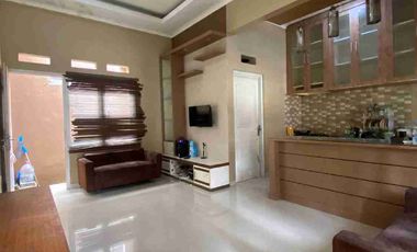 RUMAH DENGAN LOKASI STRATEGIS DI MEGA RESIDEN SUKABUMI