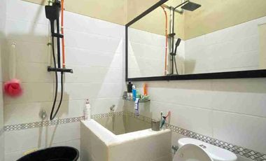 RUMAH DENGAN LOKASI STRATEGIS DI MEGA RESIDEN SUKABUMI