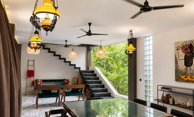 Dijual Rumah Mewah Full furnished Lokasi Strategis Di Ampera