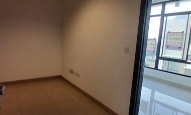 DiJual Cepat Green Royal Residence Uk.50m2 – Rumah Rapi, Lokasi Strategis