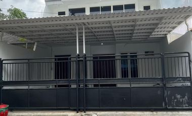 Rumah disewakan di RW 08, Pradahkali Kendal, Dukuh Pakis, Surabaya, Jawa Timur