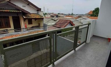 Jual Rumah Bintaro Sektor 9 Baru Renovasi Dekat Sekolah Internasional, Mall BXC, Pintu Toll