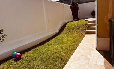 Casa de Venta 4 Dorm., Sector Tumbaco